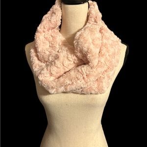 Faux fur loop scarf